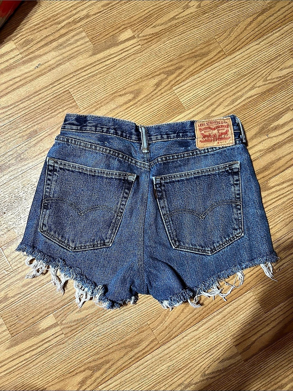Levi's 501 Original Cutoff Denim Shorts Women's Denim Cutoff Jean Shorts in Blue
